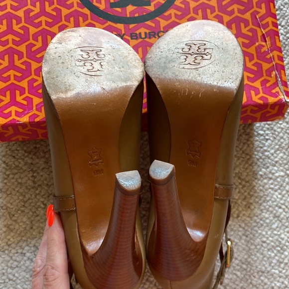 Tory Burch Vicuña Dorese high heel bootie size 9 - Picture 7 of 10
